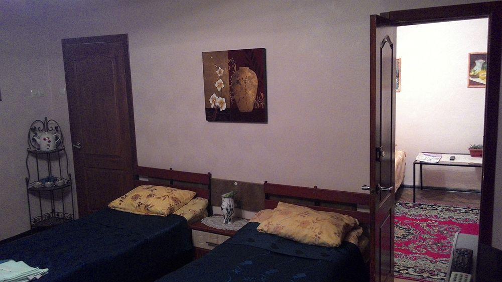 Yellowunlimited Hotel Harkov Kültér fotó