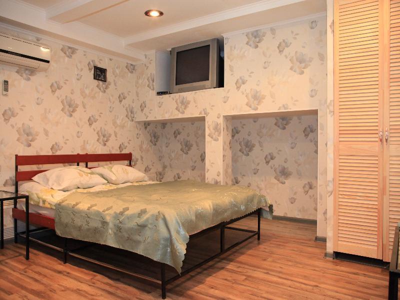Yellowunlimited Hotel Harkov Kültér fotó